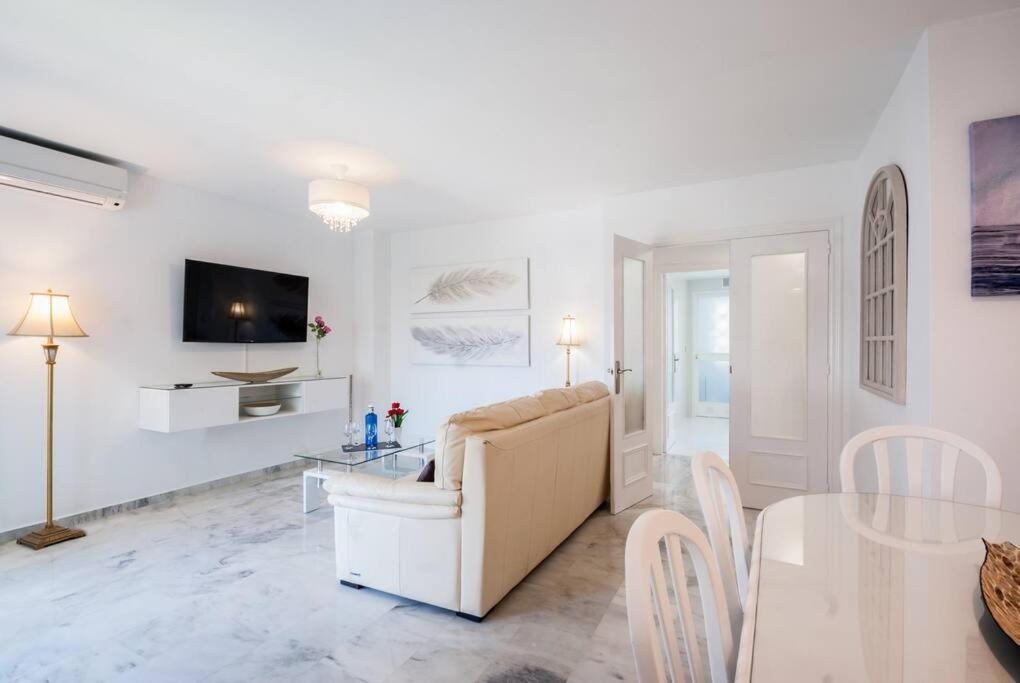 Apartamento Con Piscina Cerca Del Golf En Atalaya - Atalaya Del Golf 31 Эстепона Экстерьер фото
